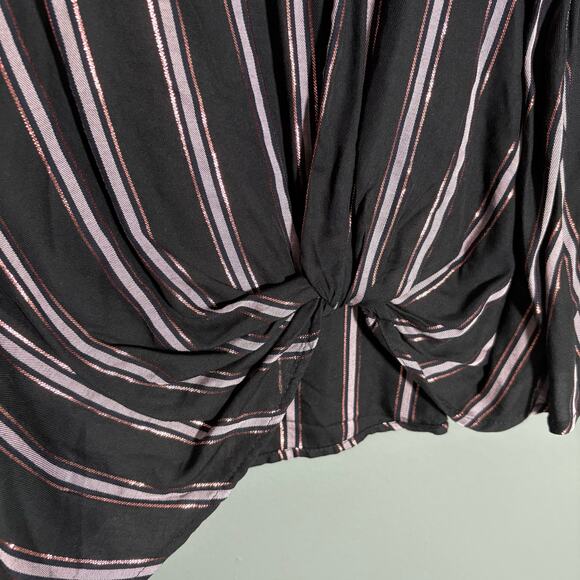 Dressbarn NWT Women's Black Metallic Stripe Tie Front Boho Glam Top - Size XLP - Picture 3 of 6